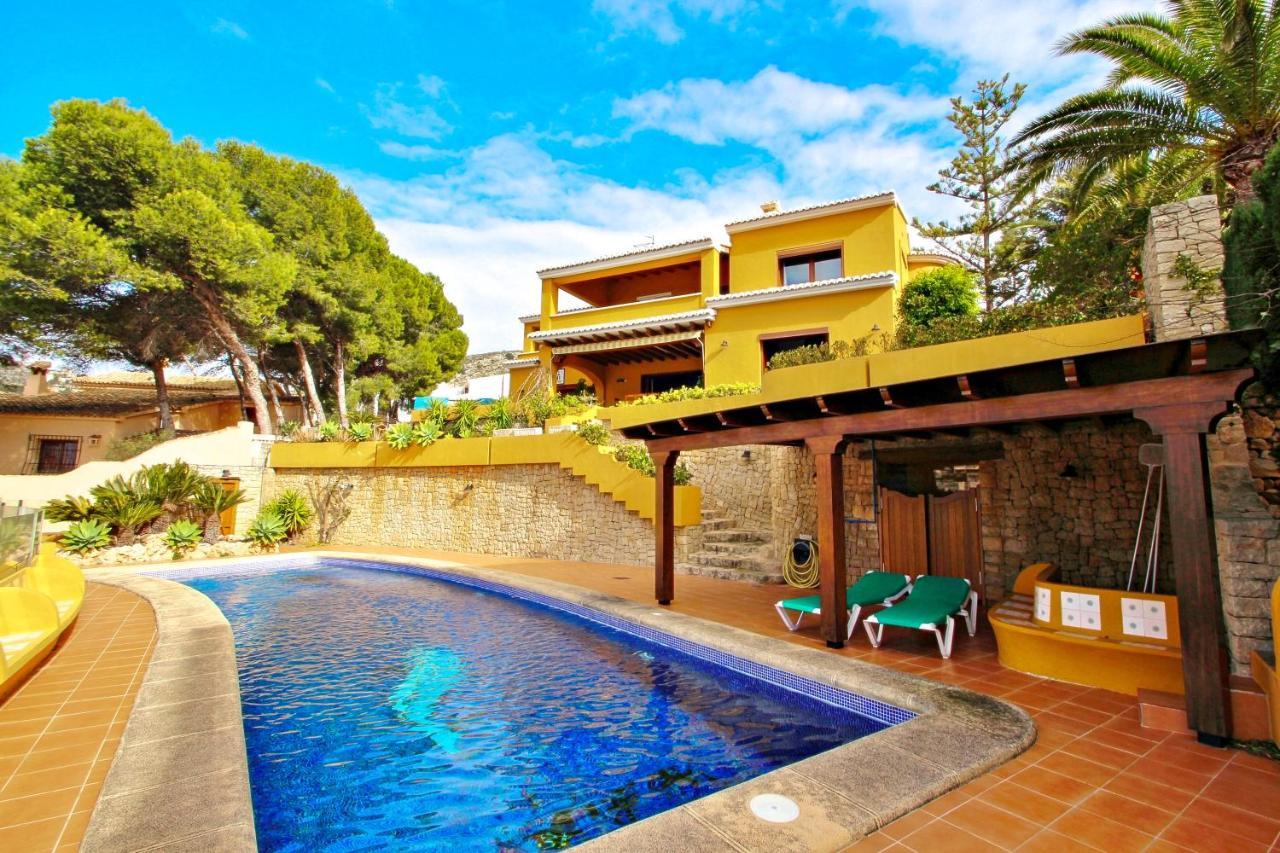 El Portet - Beachfront Holiday Home With Private Pool In Moraira Bagian luar foto