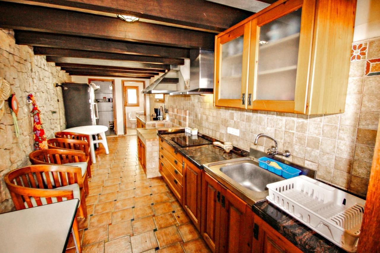 El Portet - Beachfront Holiday Home With Private Pool In Moraira Bagian luar foto