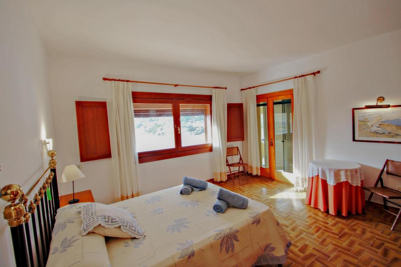 El Portet - Beachfront Holiday Home With Private Pool In Moraira Bagian luar foto